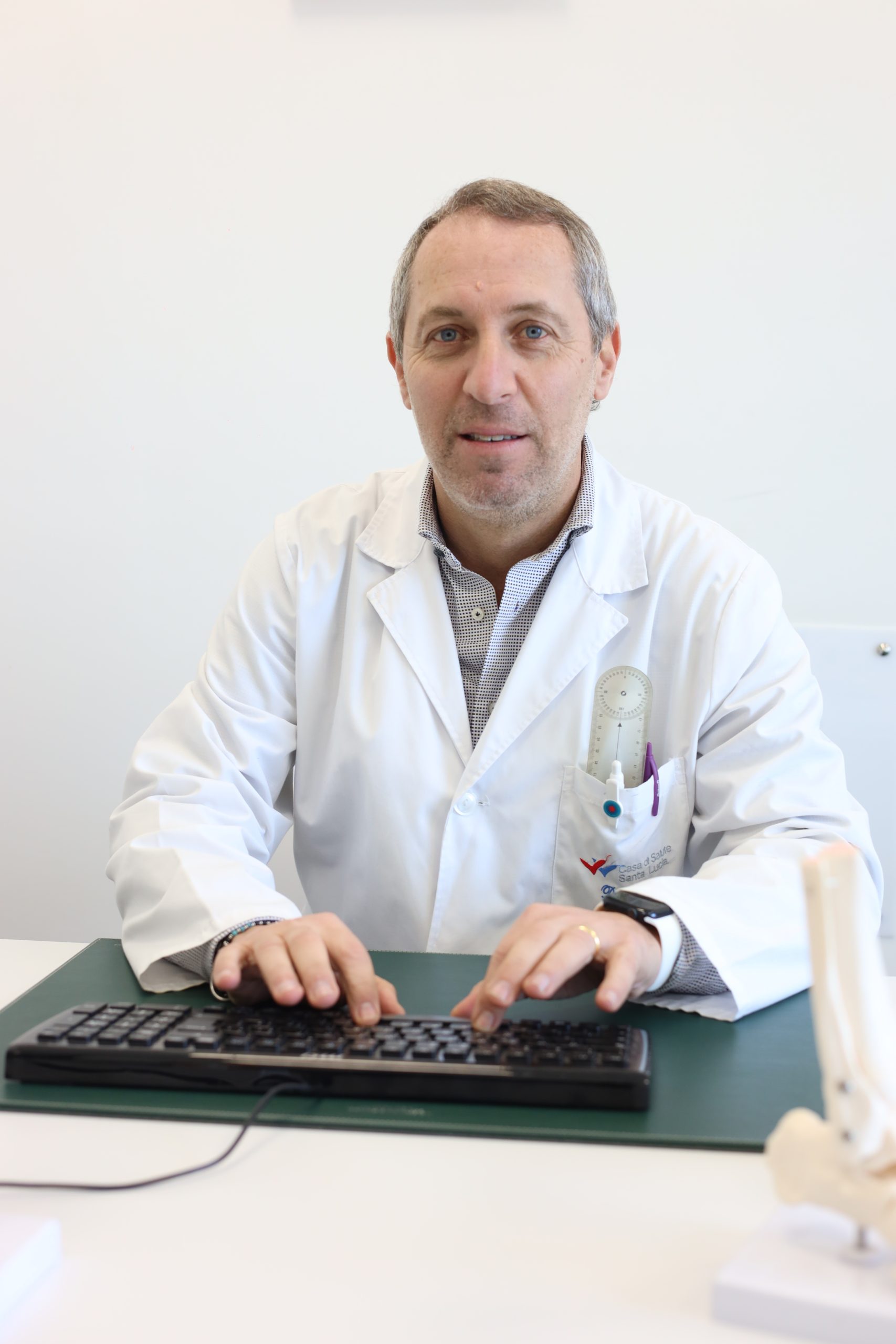 Dr. Marco Izzo